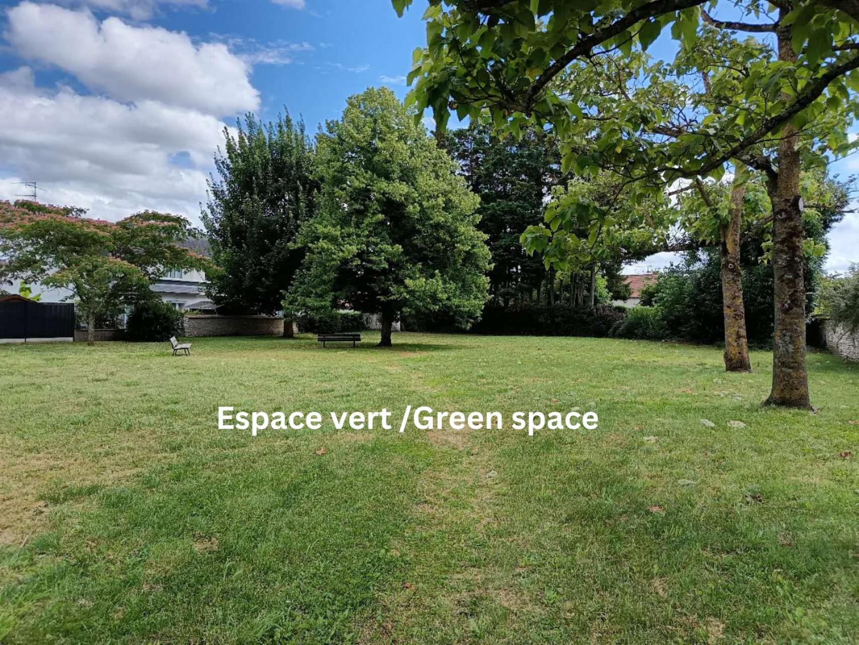 Appartement A Orleans Au Calme Avec Parking Gratuit, Balcon Et Ascenseur المظهر الخارجي الصورة